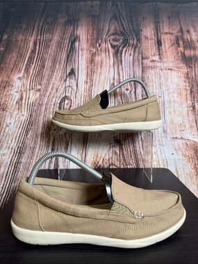 Crocs Walu Canvas Loafers Womens Sz 10